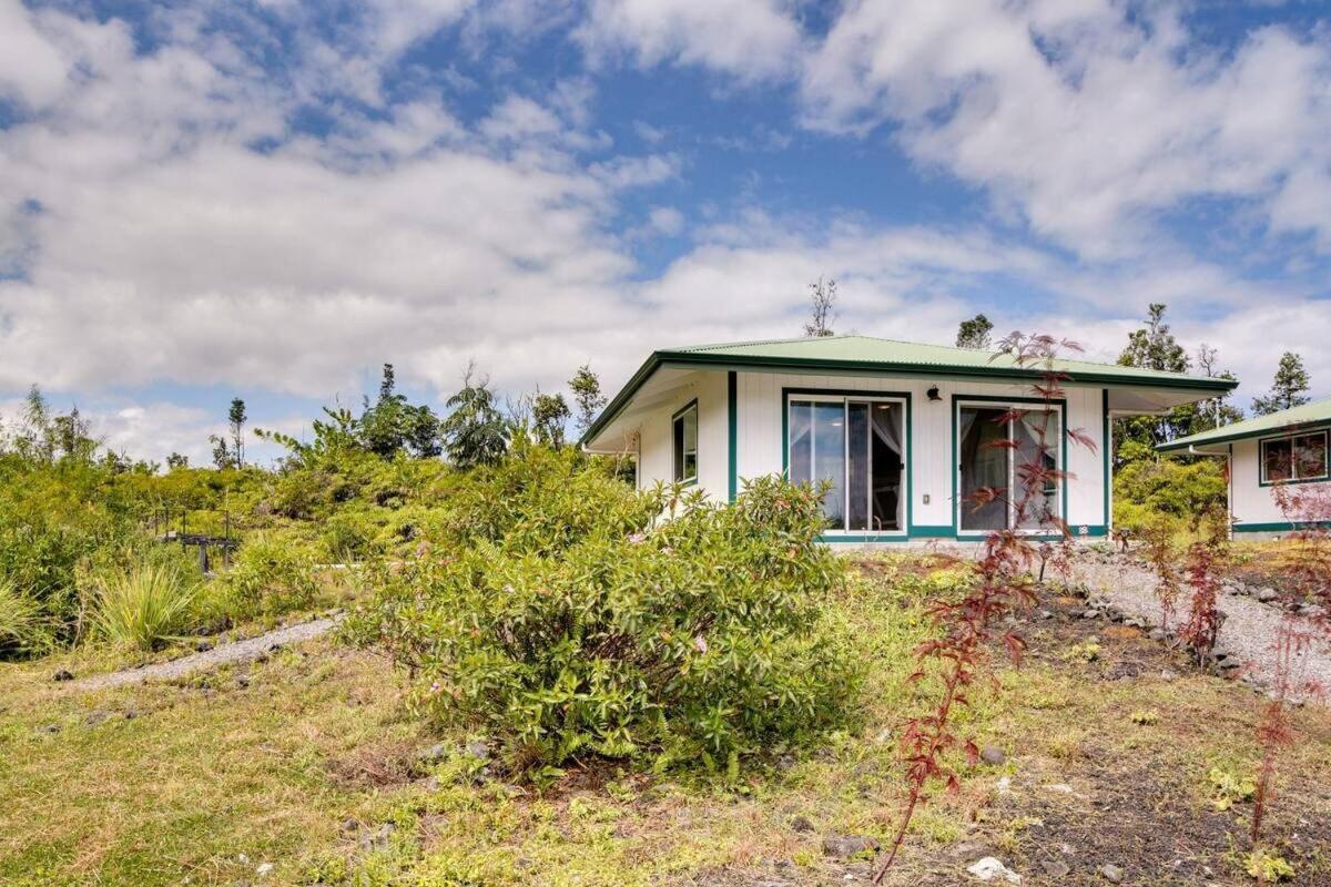 Cozy Space - 1 Mi To Ocean! Apartment Keaau Exterior photo